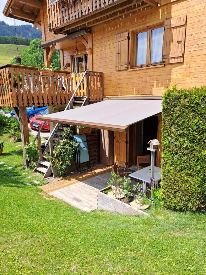 A4 Km De Megeve Tres Joli Studio Avec Jacuzzi ,Vue Sur Les Montagnes Au Calme Praz-sur-Arly Bagian luar foto